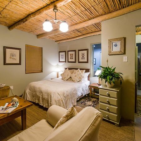 The Oystercatchers Haven At Paternoster Chambre photo